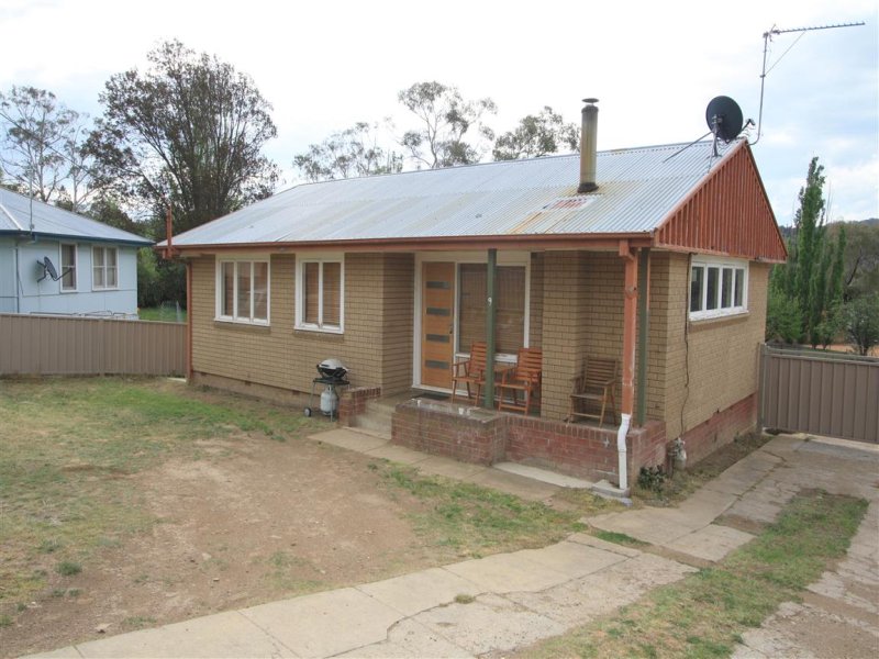 9 Snowden Street, Cooma, NSW 2630 Property Details