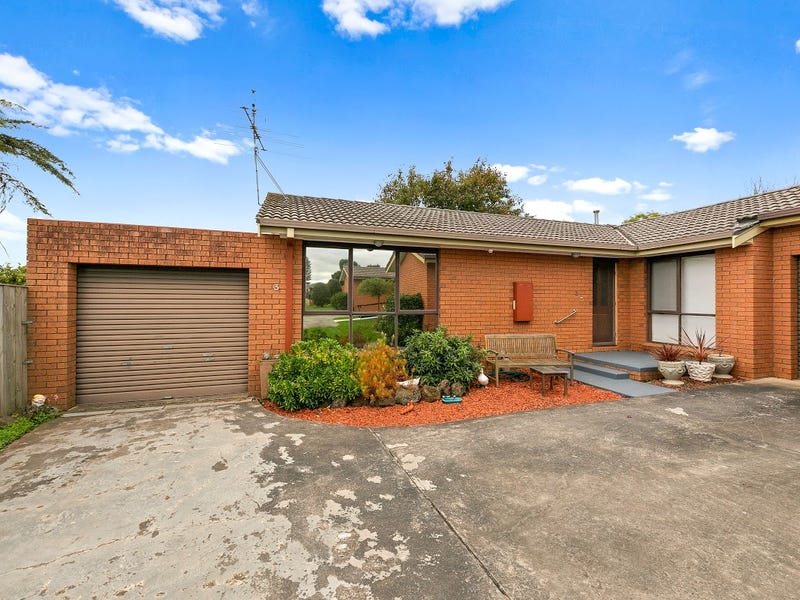 3/8 Hopetoun Road, Drouin, VIC 3818