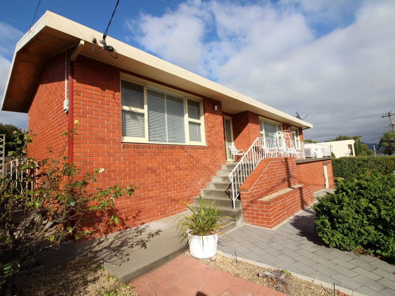 2 Topham Street, Rose Bay, TAS 7015