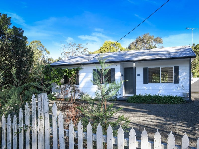 13 Renwick Drive, Mittagong, NSW 2575 Property Details