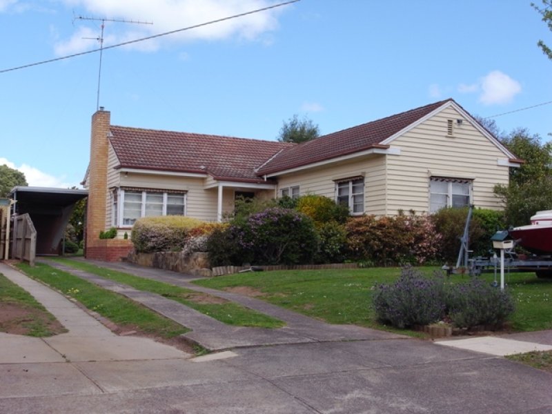 84 Clifford Street, Warragul, Vic 3820 Property Details