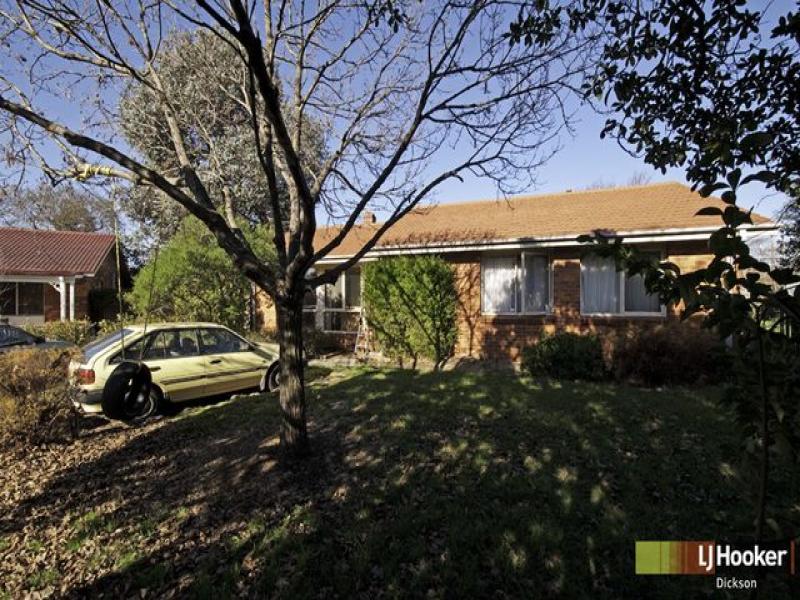 8 Mcgowan Place, Dickson, ACT 2602 Property Details