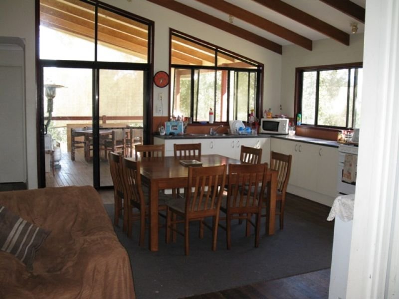 8 O'keeffe Road, Mothar Mountain, QLD 4570