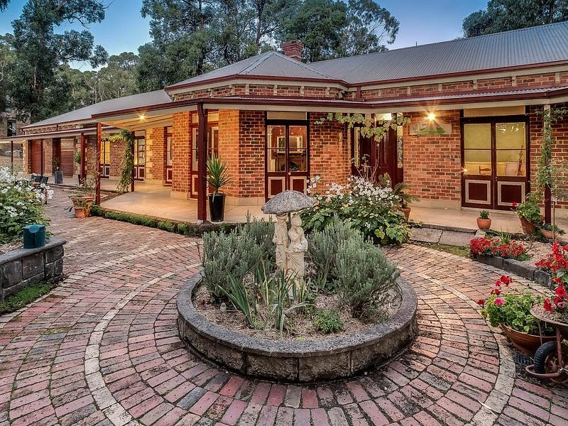 17 Old Menzies Creek Road, Menzies Creek, VIC 3159