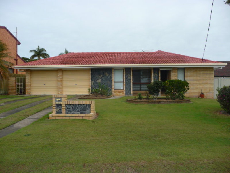 7 Pinewood Street, Redcliffe, QLD 4020