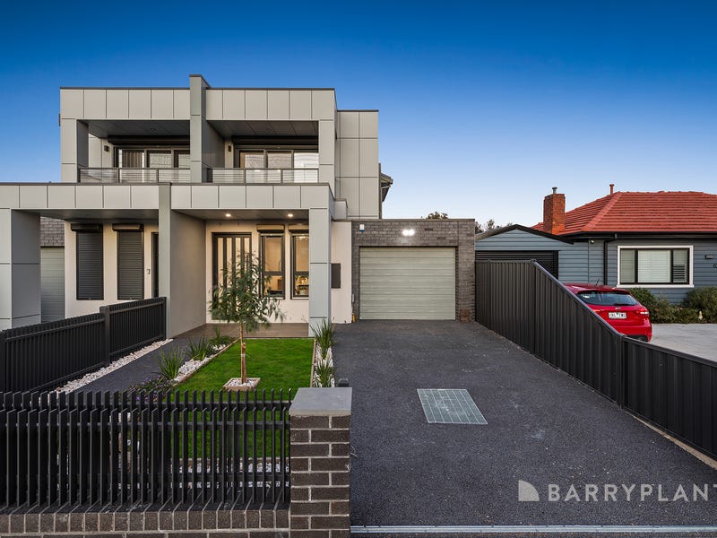 64 West Street, Hadfield, Vic 3046 House for Sale