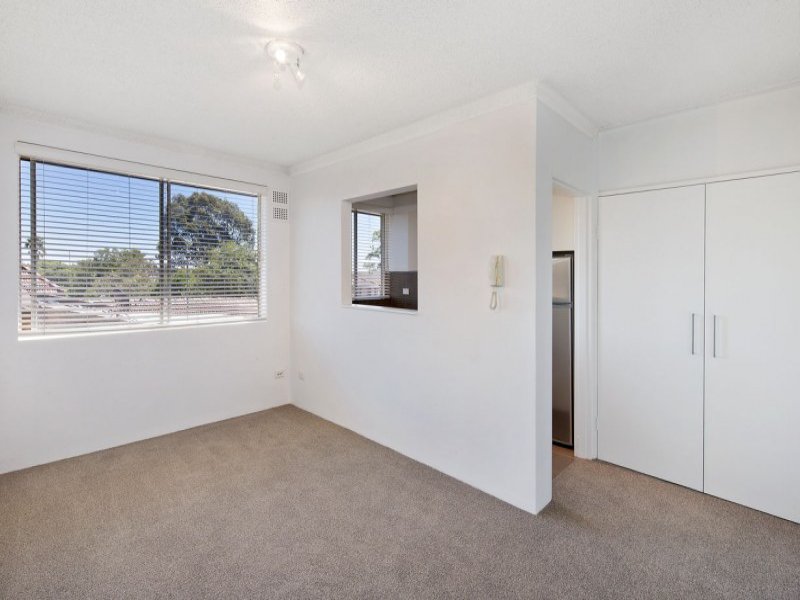 13/22 Harrow Road, Stanmore, NSW 2048 Property Details