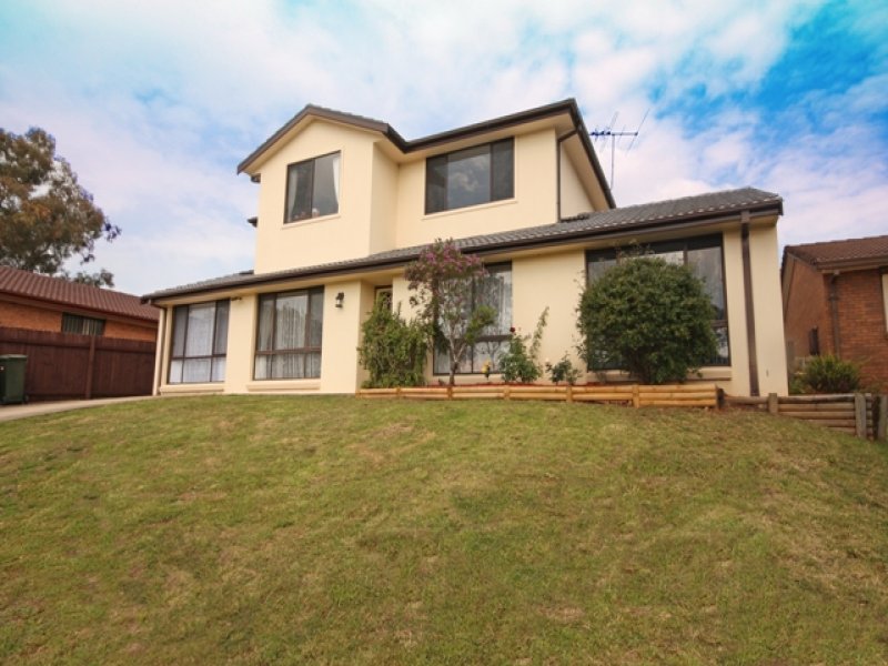 4 Hawker Place, Raby, NSW 2566