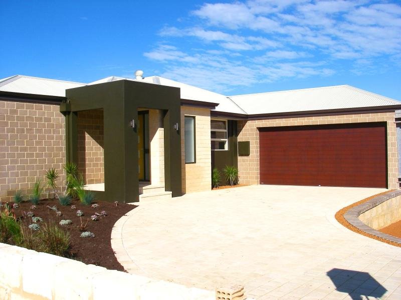 35 Premier Circle, Dongara, WA 6525 Property Details