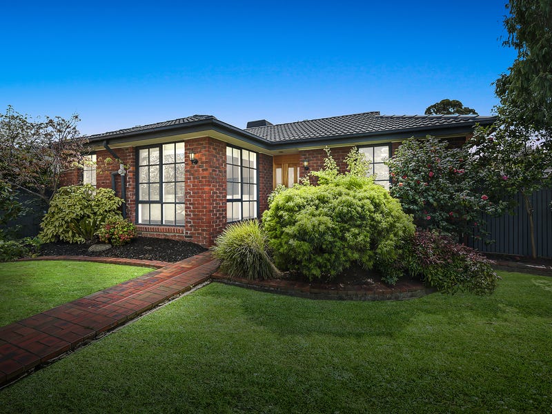 27 Knights Drive, Glen Waverley, VIC 3150