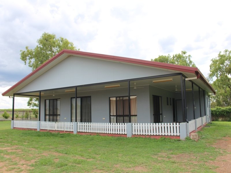 7 Mciver Road, Mareeba, QLD 4880