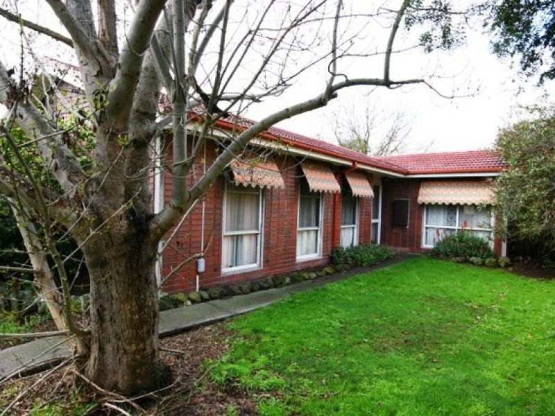 64 Robertson Drive, Mornington, Vic 3931 Property Details