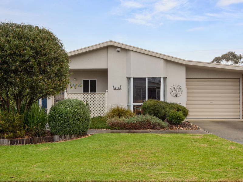 143/48 Settlement Road, Cowes, Vic 3922 Property Details