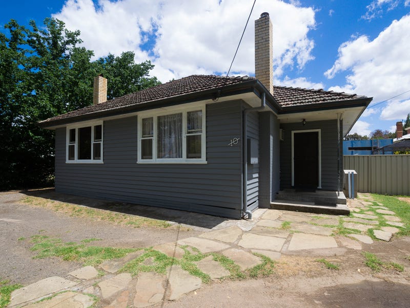 10 Mackenzie Street W, Golden Square, VIC 3555