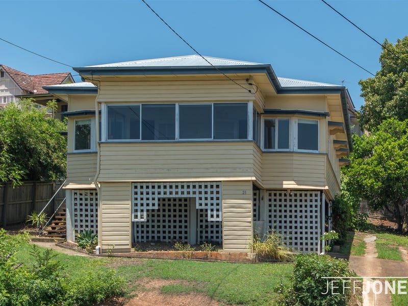21 Love Street, Holland Park, QLD 4121