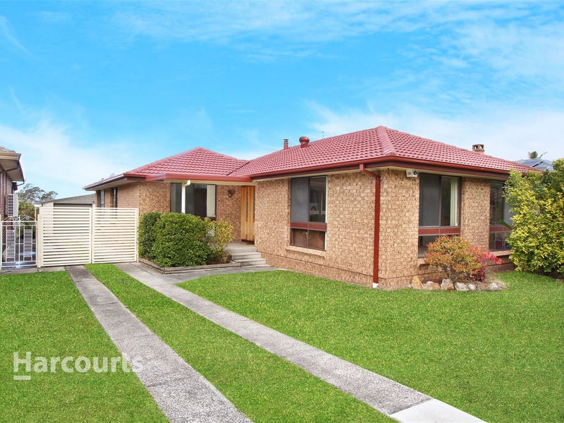 15 Huxley Drive, Horsley, NSW 2530