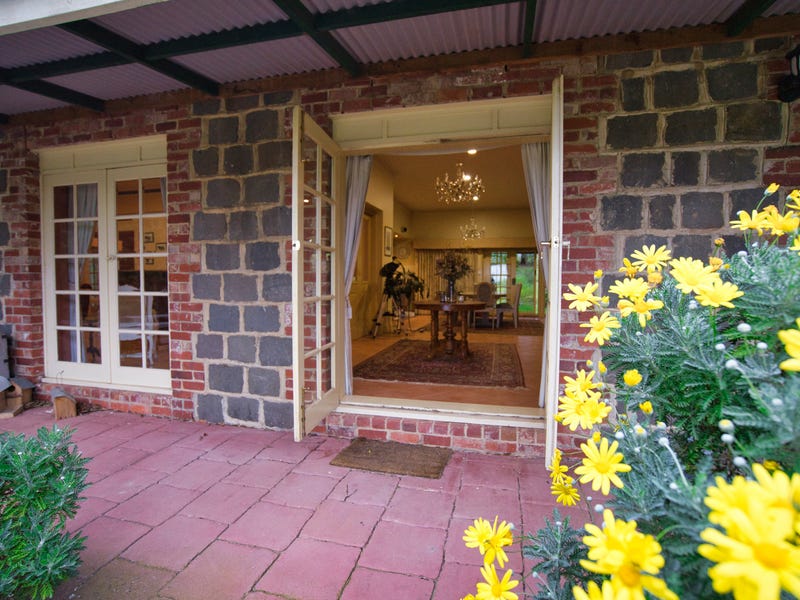 304 Moorabool West Road, Gordon, VIC 3345