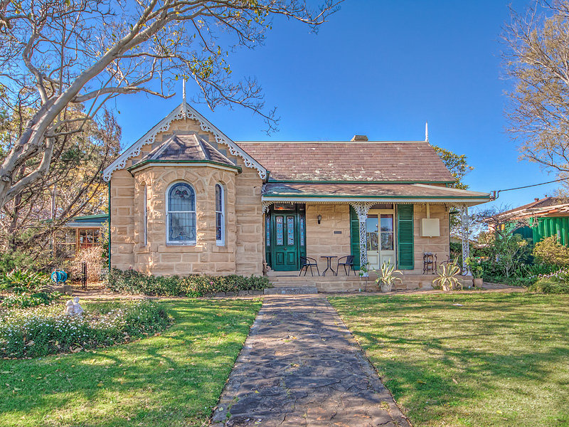 102104 Waminda Avenue, Campbelltown, NSW 2560 Property Details