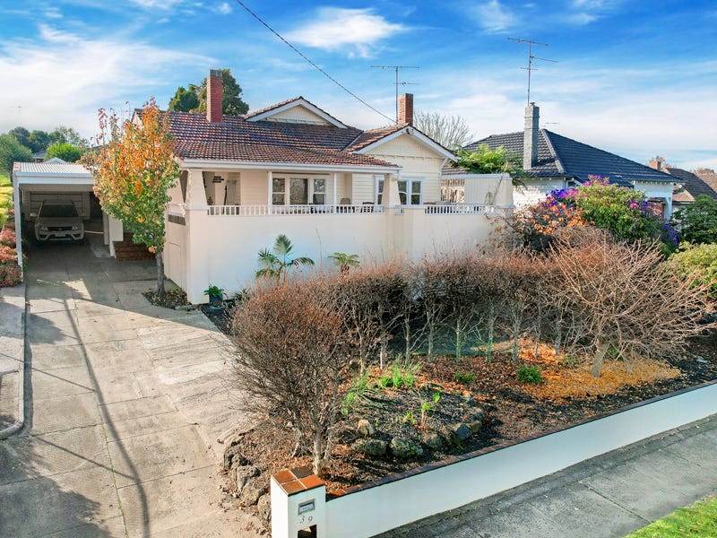 39 Clifford Street, Warragul, Vic 3820 Property Details