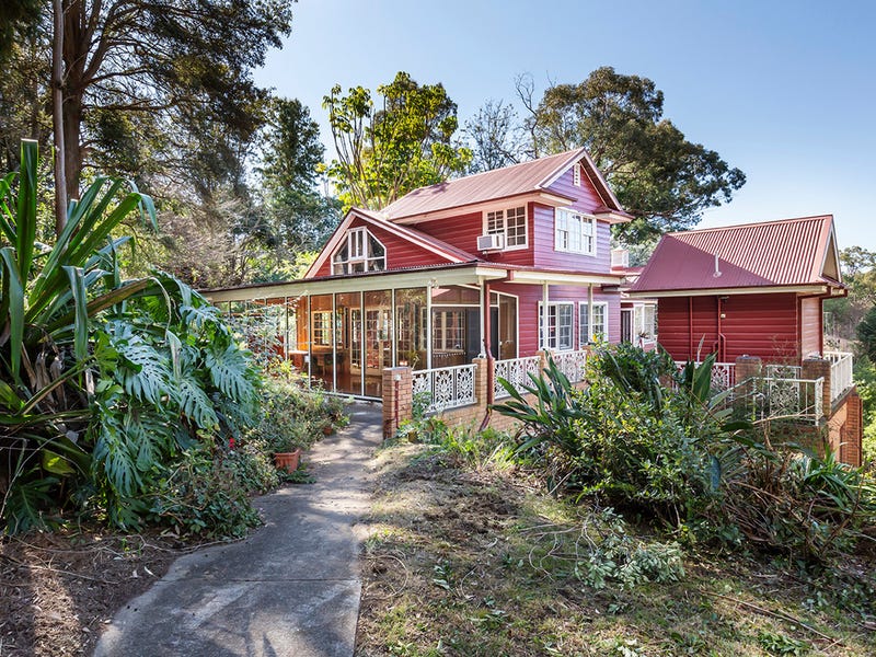 4 Valley Road, Springwood, NSW 2777