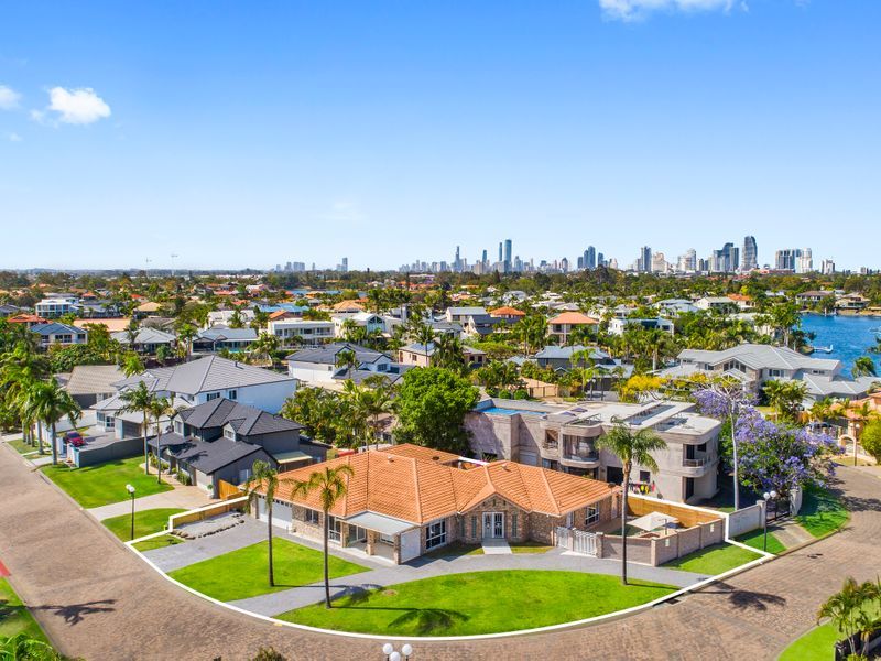 28 Portobello Drive, Mermaid Waters, QLD 4218