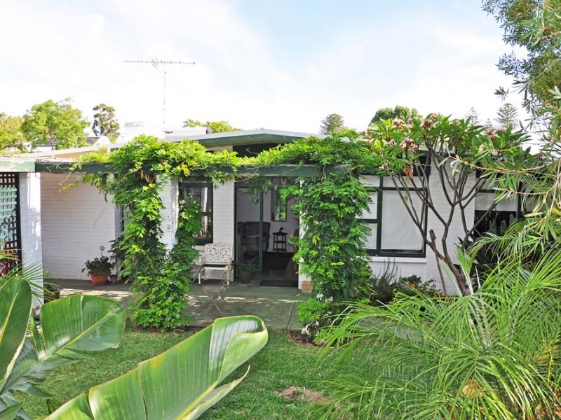 32 Lochee Street, Mosman Park, WA 6012