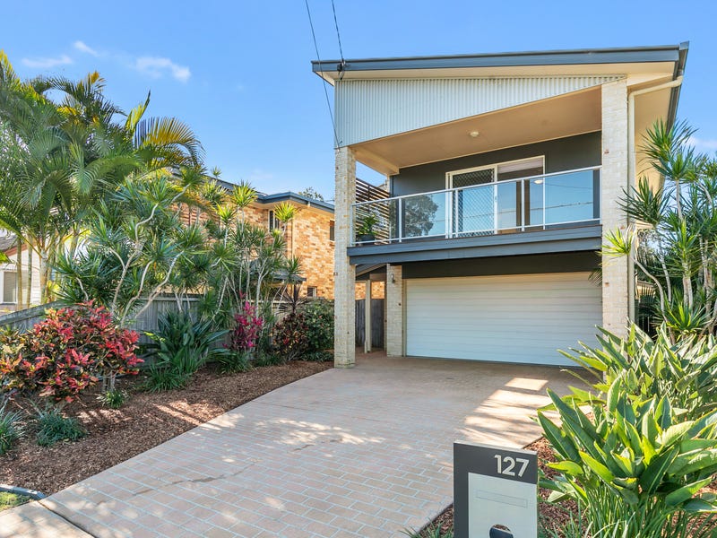 127 Blackwood Road, Manly West, QLD 4179