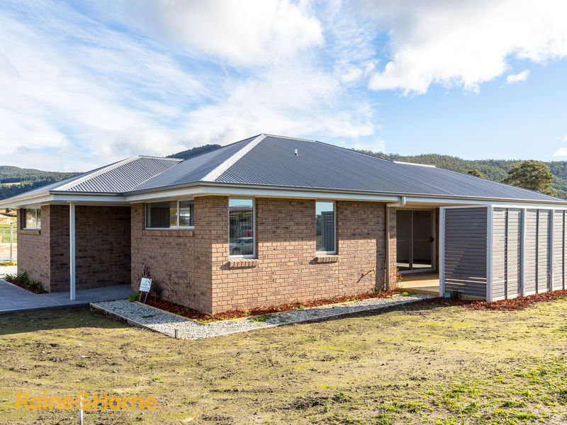 2 Sunsail Street, Snug, Tas 7054 Property Details