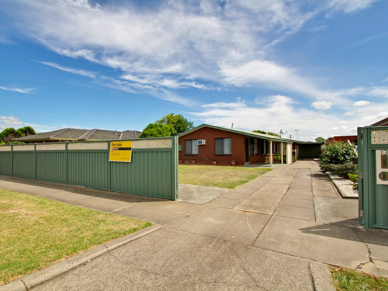 13 Cedar Street, Sale, Vic 3850