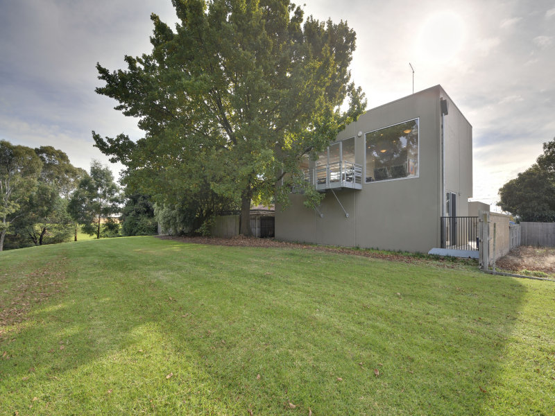 2/3 Davidson Street, Traralgon, Vic 3844 Property Details