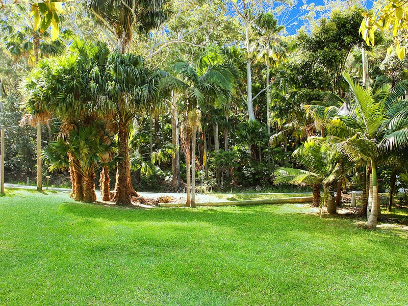 10 Lakeside Cres, Elizabeth Beach, NSW 2428
