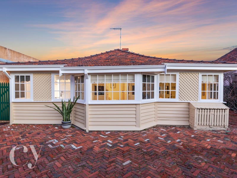 Houses for Sale in Fremantle, WA 6160