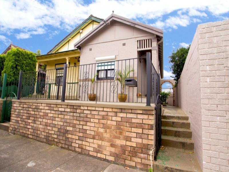 1 Foreman St, Tempe, NSW 2044 Property Details
