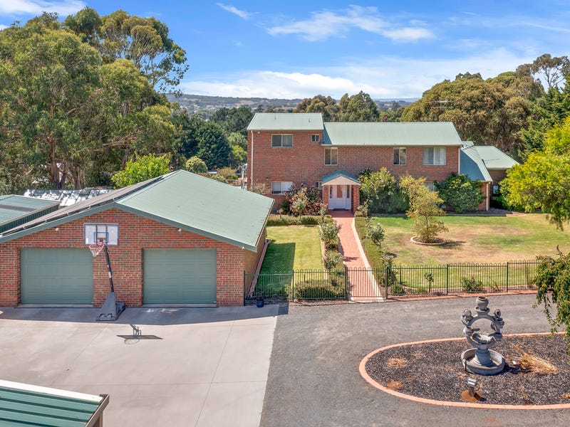 4 Melrose Drive, Kilmore, Vic 3764 House for Sale