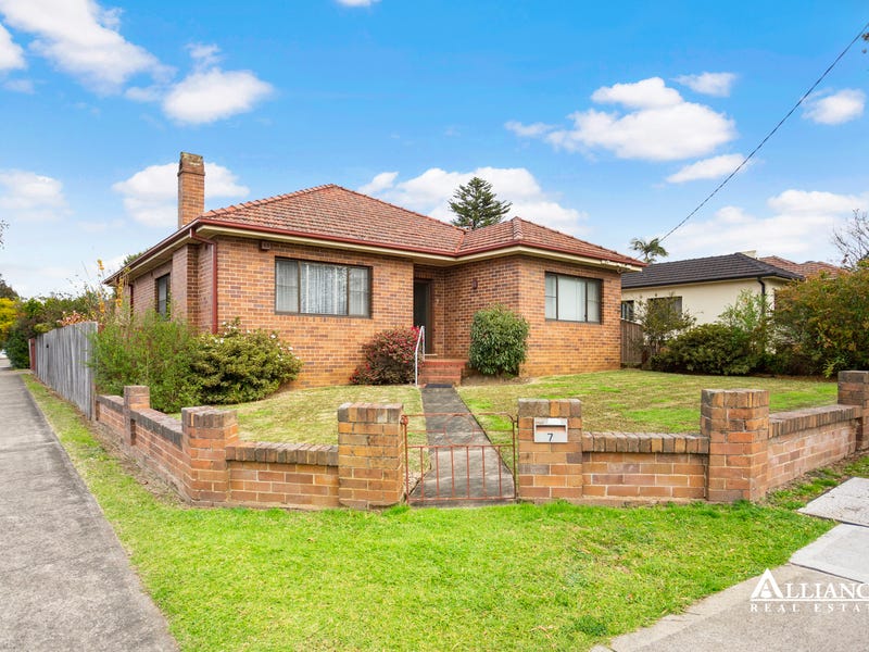 7 Weston Street, Revesby, NSW 2212 - realestate.com.au