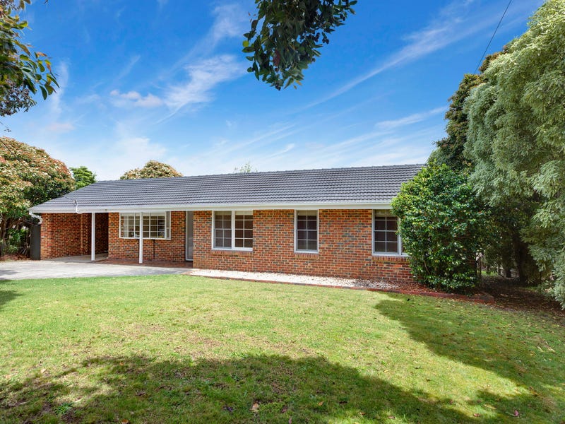 4 Redbourne Avenue, Mount Eliza, Vic 3930 House for Sale