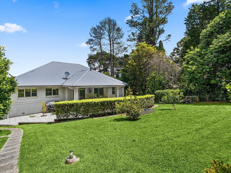 44 Oxley Drive, Bowral, NSW 2576 Property Details