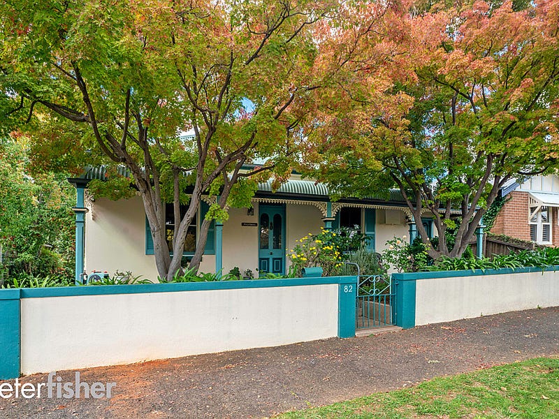 82 Sampson Street, Orange, NSW 2800 Property Details