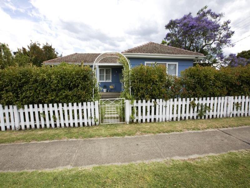 24 Bunberra Street, Bomaderry, NSW 2541 Property Details