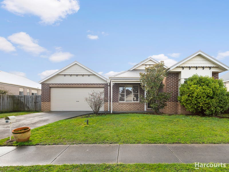 98 Cook Street, Drouin, VIC 3818