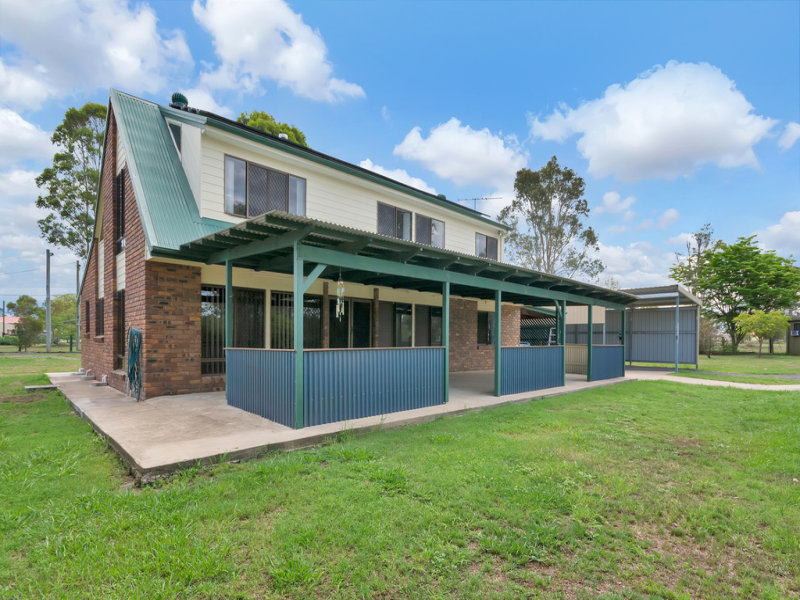 3335 Roland Court, Peak Crossing, QLD 4306