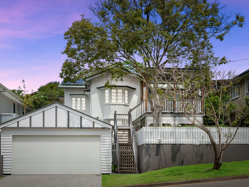 29 Love Street, Holland Park, QLD 4121