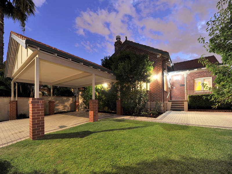 41 Dumbarton Cres, Menora, WA 6050