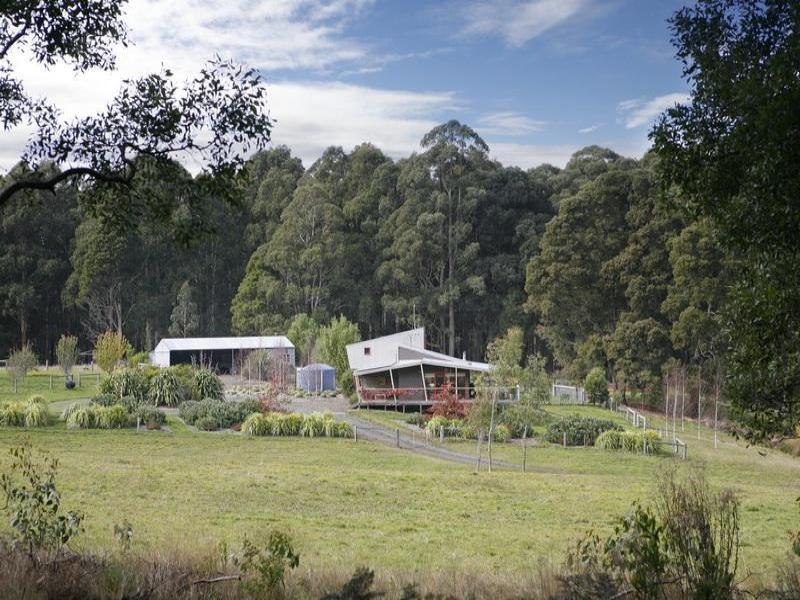 111 Amblers Lane (East Trentham via Trentham), Trentham, Vic 3458