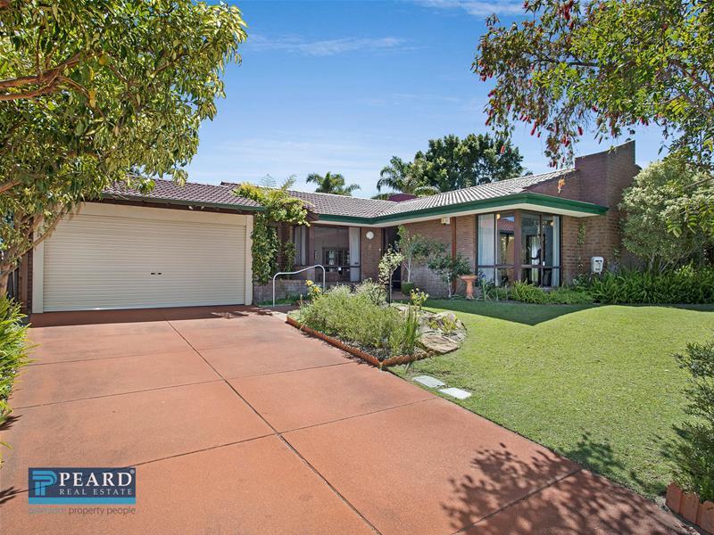 4 New Cross Road, Kingsley, WA 6026 Property Details