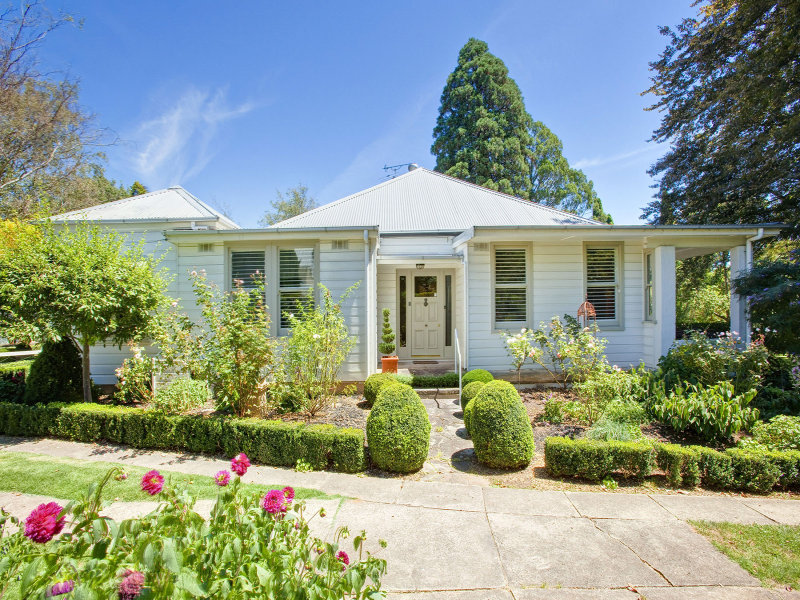 35 Merrigang Street, Bowral, NSW 2576