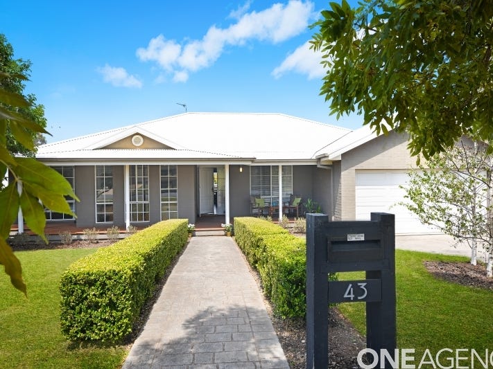 43 Boardman Road, Bowral, NSW 2576 Property Details