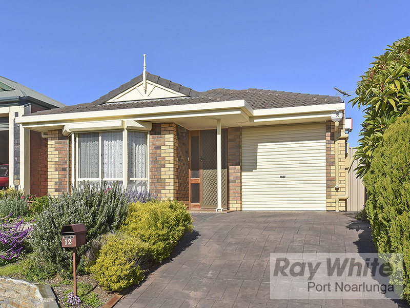 12 Court, Woodcroft, SA 5162