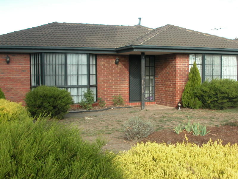 26 Cottage Cres, Kilmore, VIC 3764