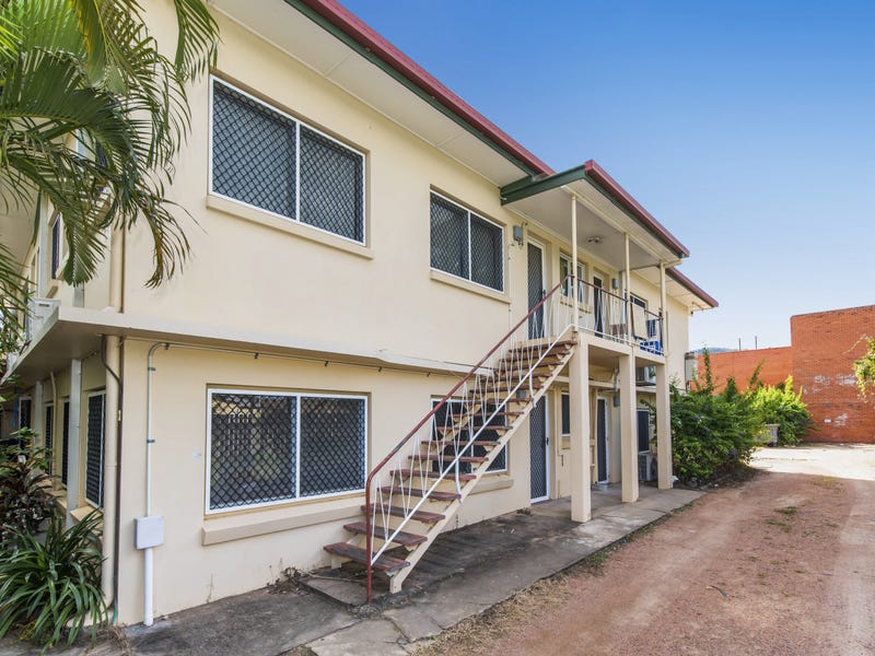 1/1 Armstrong Street, Hermit Park, QLD 4812